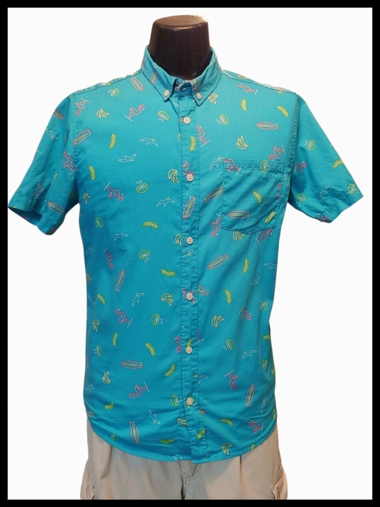 Brooklyn Cloth Other - Turquoise Short-Sleeve Button-Down Shirt with Tropical Print Medium